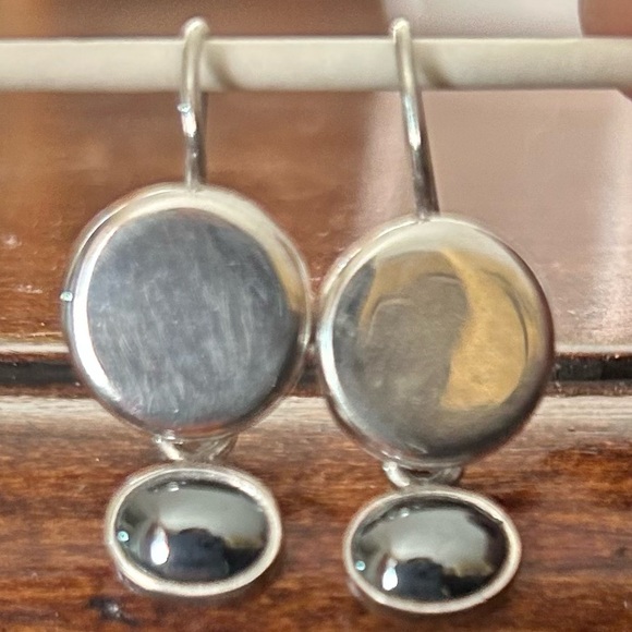 Sterling Silver & Hematite Earrings - Picture 3 of 6